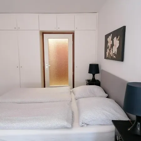 Ferienwohnung Resit 4 *